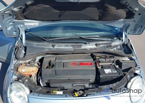 2013 Fiat 500 Lounge z USA, uszkodzony, nr VIN 3C3CFFCR2DT607328